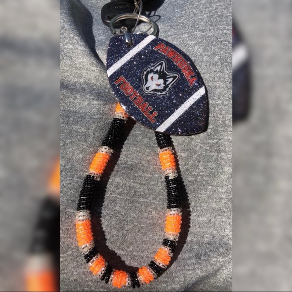 Beaded Keychain Wristlet - Picture 5 of 8